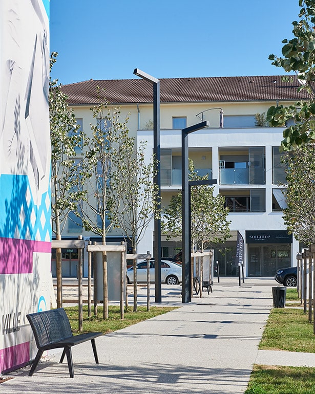 Place Bacchus, Les Avenières