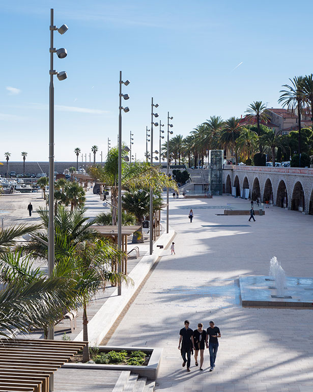 Sablettes square, Menton