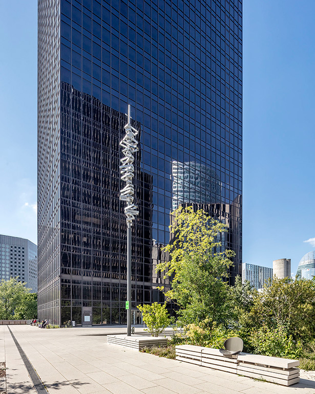 Boieldieu Esplanade, La Défense